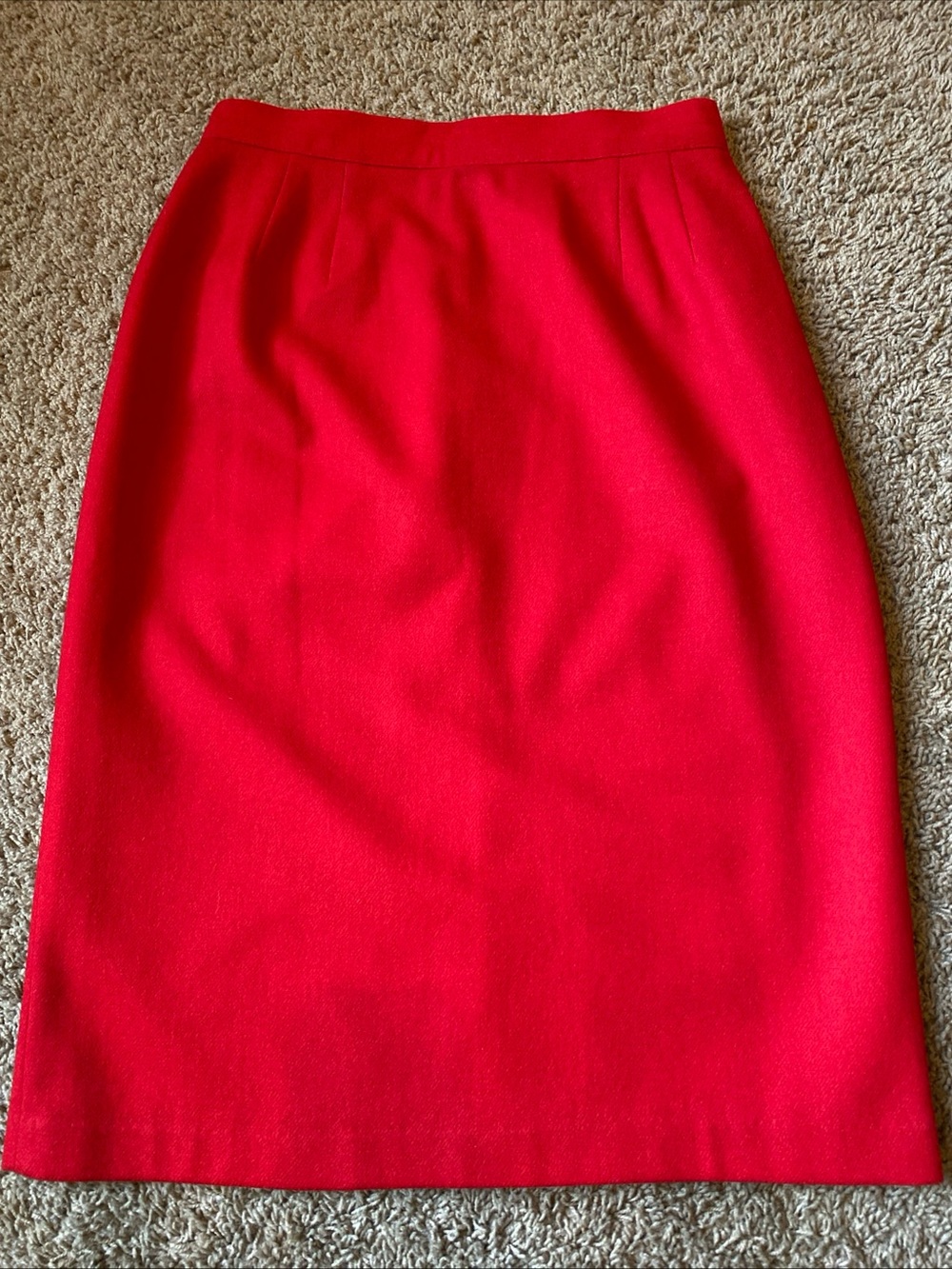 Vintage Sag Harbor 100% Wool Pencil Skirt Sz 12 Red Lined Career Holiday Classy